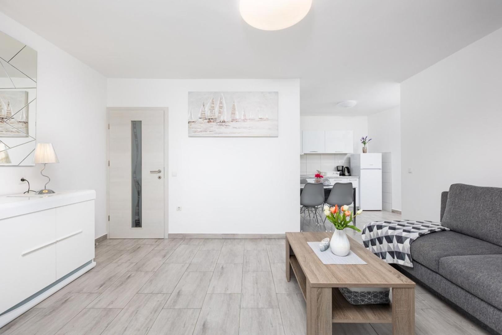 Apartments Tea Malinska Zewnętrze zdjęcie